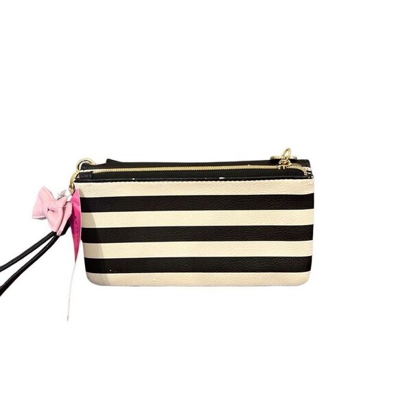 Betsey Johnson Wristlet Wallet NWT lot of 2 - Picture 5 of 11